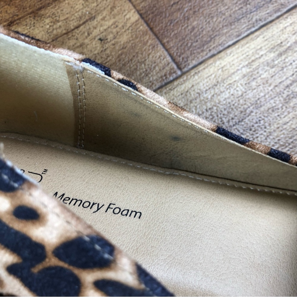 Time & True Leopard Print Slip On Flats Shoes - Picture 4 of 11